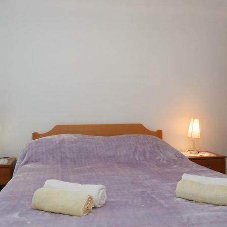 Studio Apartment Ana Supetar Exterior photo