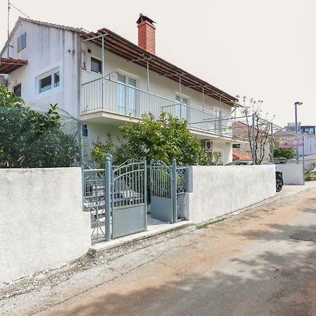 Studio Apartment Ana Supetar Exterior photo